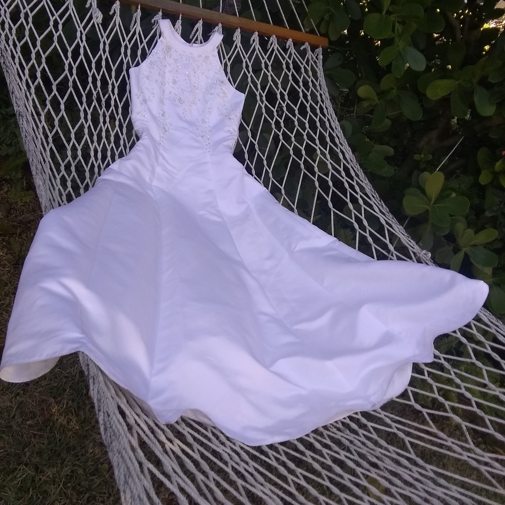 As-is Lady Eleanor halter top wedding gown